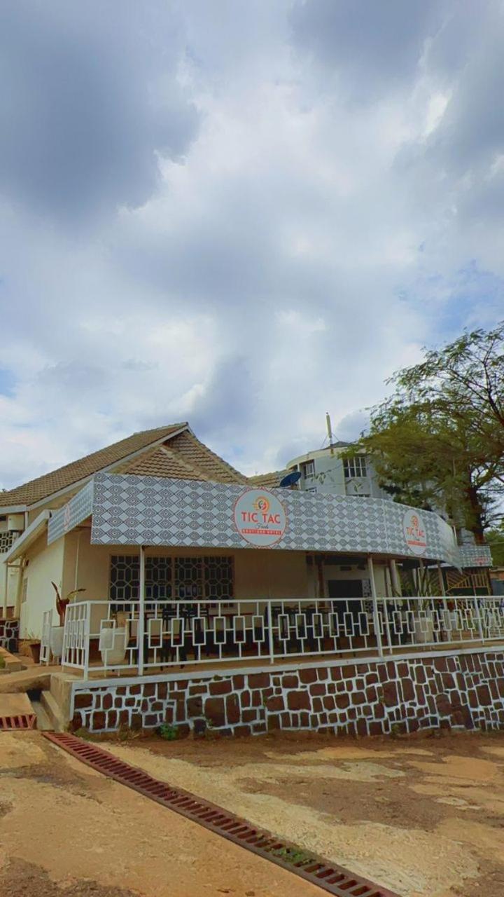 Tic Tac Boutique Hotel Kigali Exterior photo