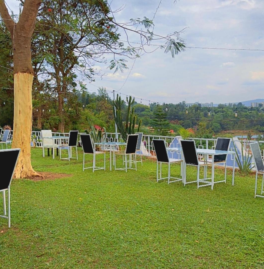 Tic Tac Boutique Hotel Kigali Exterior photo